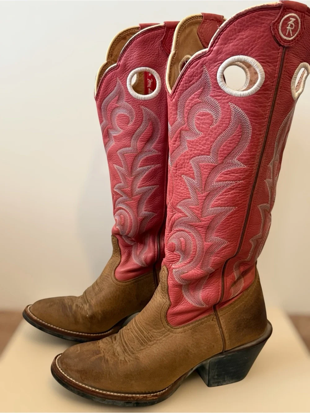 Tony Lama Pink Embroidered Leather Cowboy Boots Women’s Size 7C Wide - Picture 1 of 9